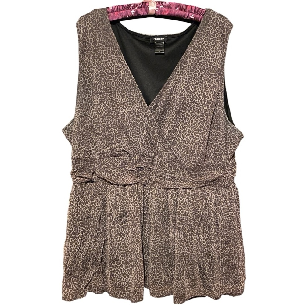 Torrid Leopard Print Sleeveless Women’s Top Plus Size 4